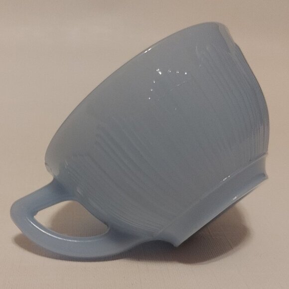 Vintage PYREX DELPHITE BLUE Tea Cups Piecrust Pattern Azurite - Picture 1 of 9